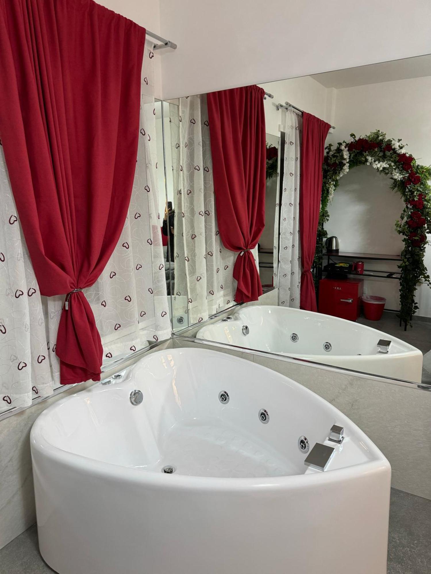 Jacuzzi Rooms Vatican Museum Rome Exterior photo